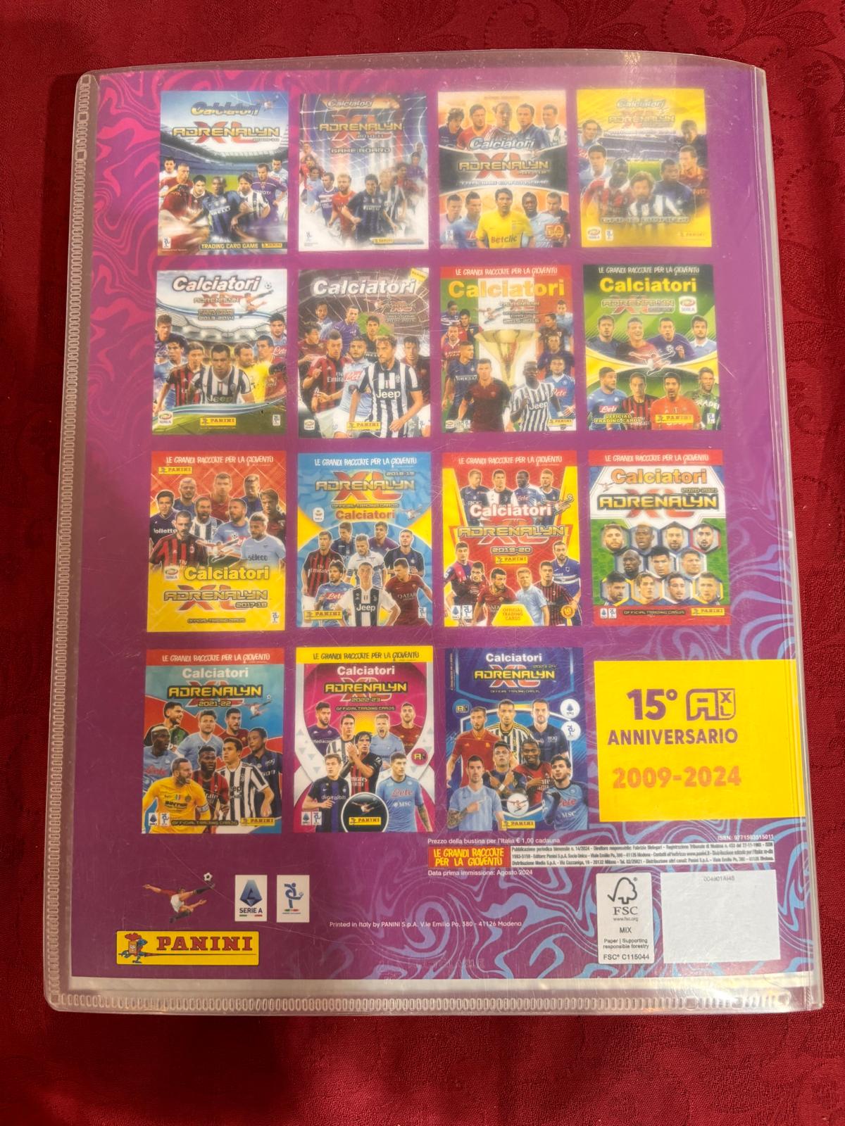 Album Panini Adrenalyn XL 2024-2025.